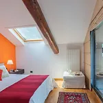 Apartment Apt With Terrace And Shared Pool! Lake View!