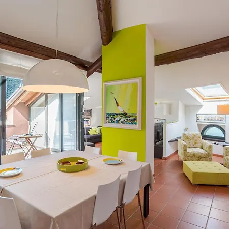 Apt With Terrace And Shared Pool! Lake View! * Nesso