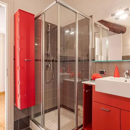 Apt With Terrace And Shared Pool! Lake View! *