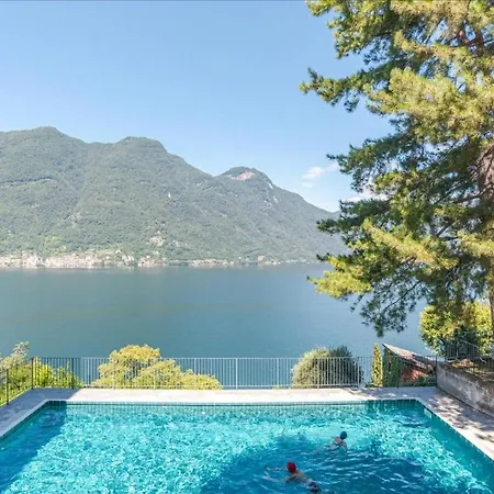 Apartment Apt With Terrace And Shared Pool! Lake View! Nesso