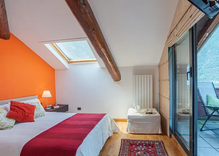 Διαμέρισμα Apt With Terrace And Shared Pool! Lake View!