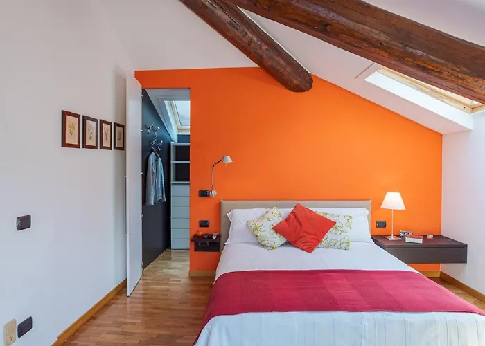 Apt With Terrace And Shared Pool! Lake View! Nesso