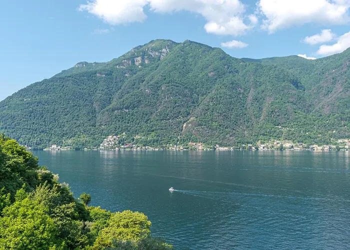 Apt With Terrace And Shared Pool! Lake View! *