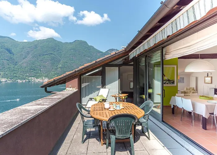 Apt With Terrace And Shared Pool! Lake View! Nesso